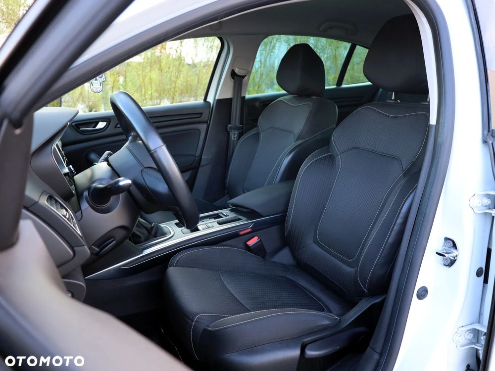 Renault Megane 1.3 TCe FAP Limited - 5
