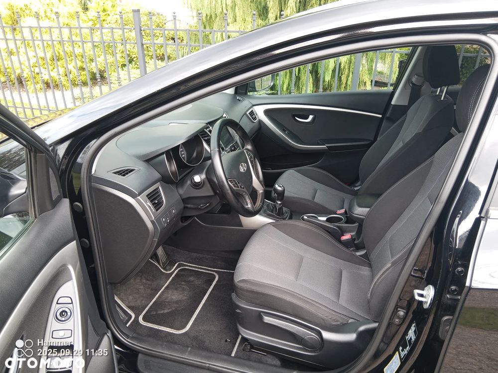 Hyundai i30 1.6 CRDi BlueDrive Go - 12