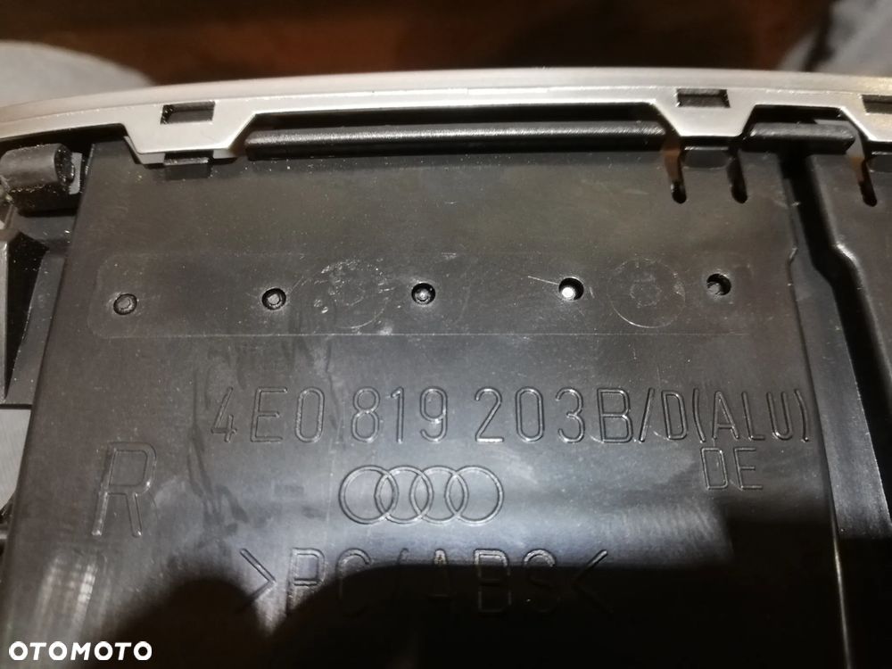 PANEL KLIMATYZACJI 4E0819203B AUDI A8 D3 - 3