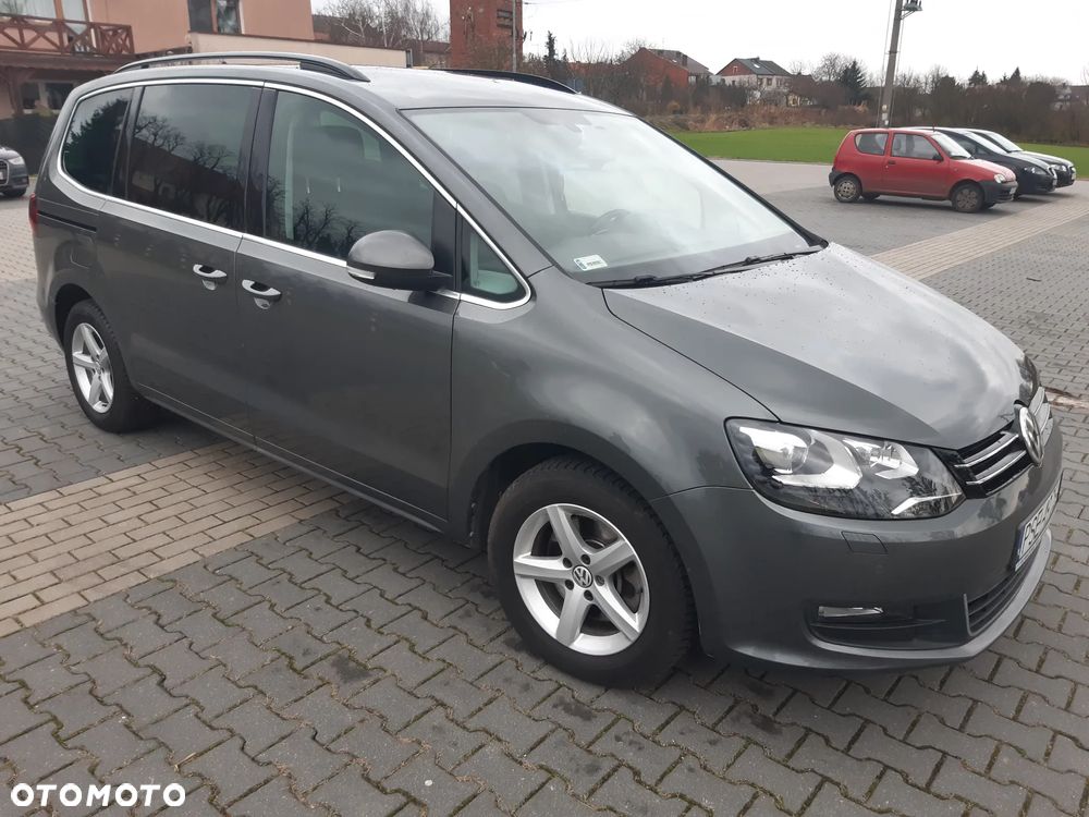 Volkswagen Sharan 2.0 TDI BMT Comfortline DSG - 2