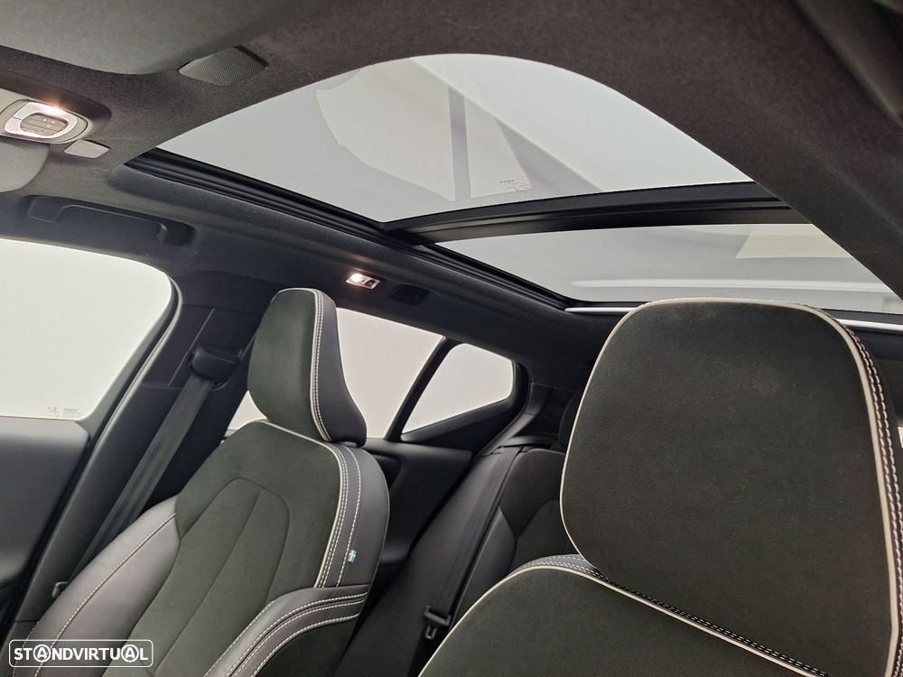 Volvo XC 40 1.5 T4 PHEV R-Design - 9