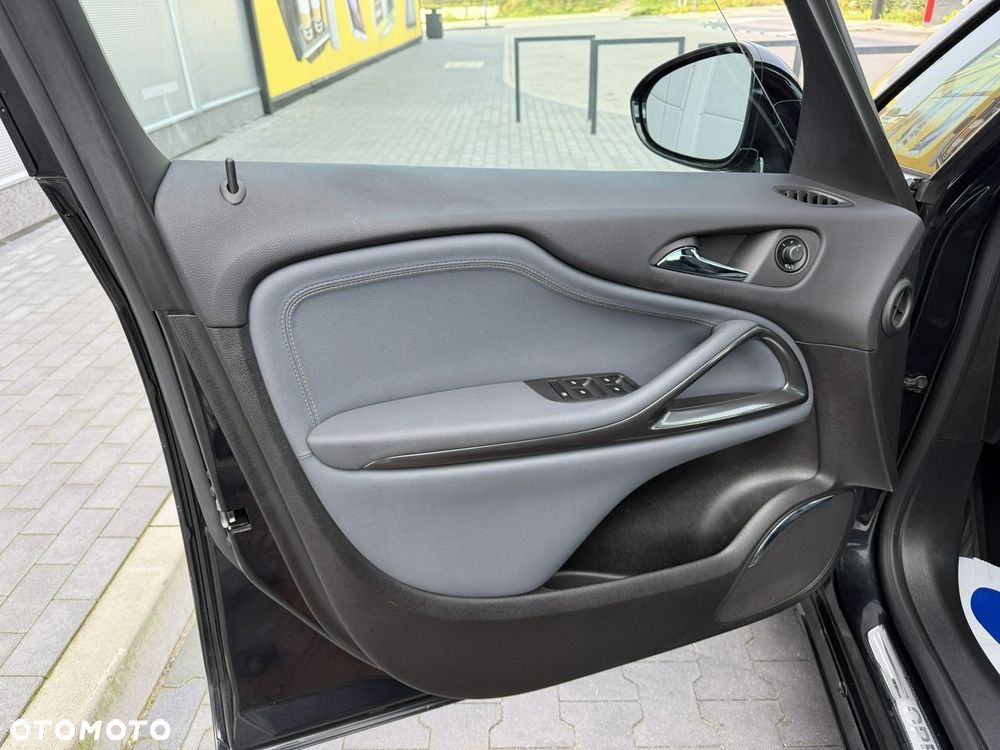Opel Zafira - 15