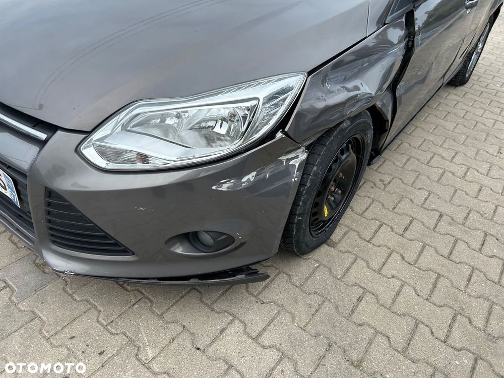 Ford Focus - 28