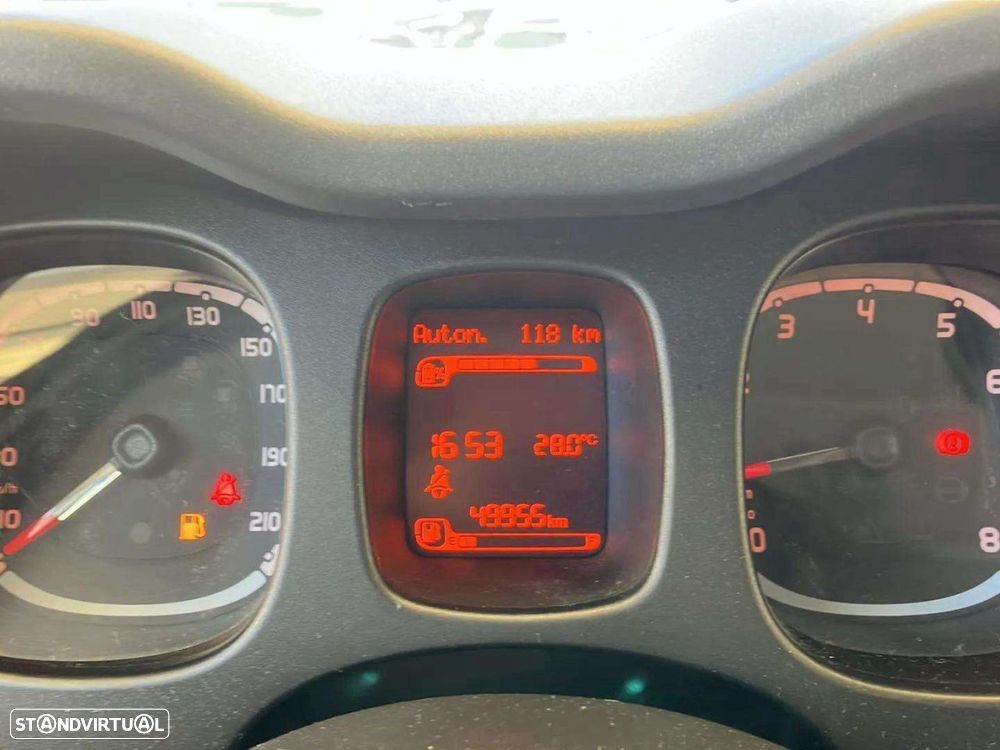 Fiat Panda 1.0 Hybrid - 12