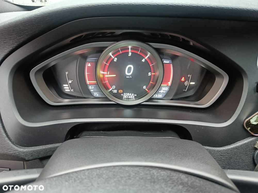 Volvo V40 D2 RDesign - 8