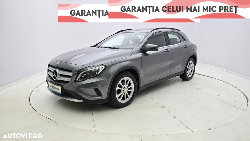 Mercedes-Benz GLA - 1