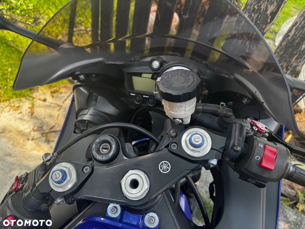 Yamaha R6 - 5