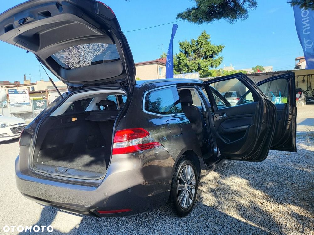Peugeot 308 - 5
