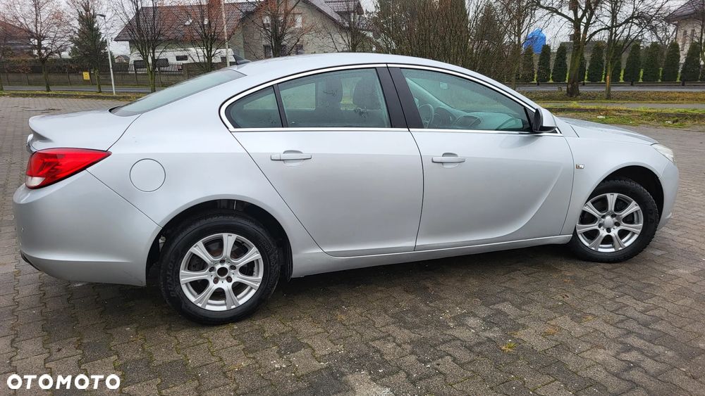 Opel Insignia - 14