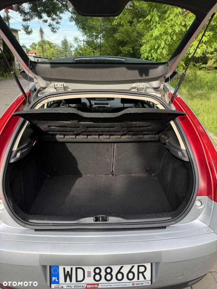 Citroën C4 1.6 VTi Equilibre - 19