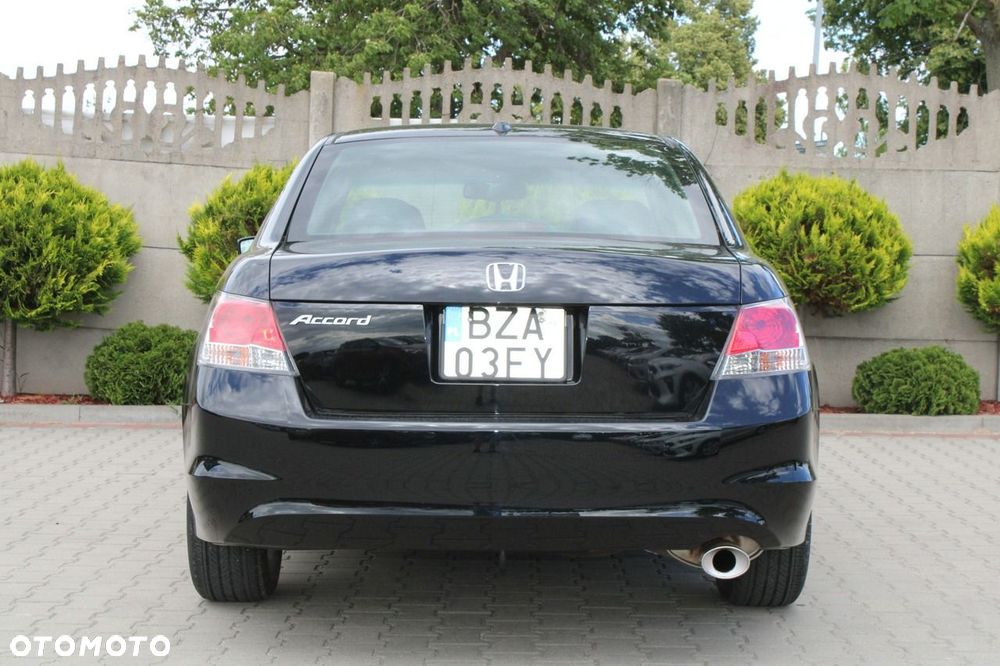 Honda Accord - 16