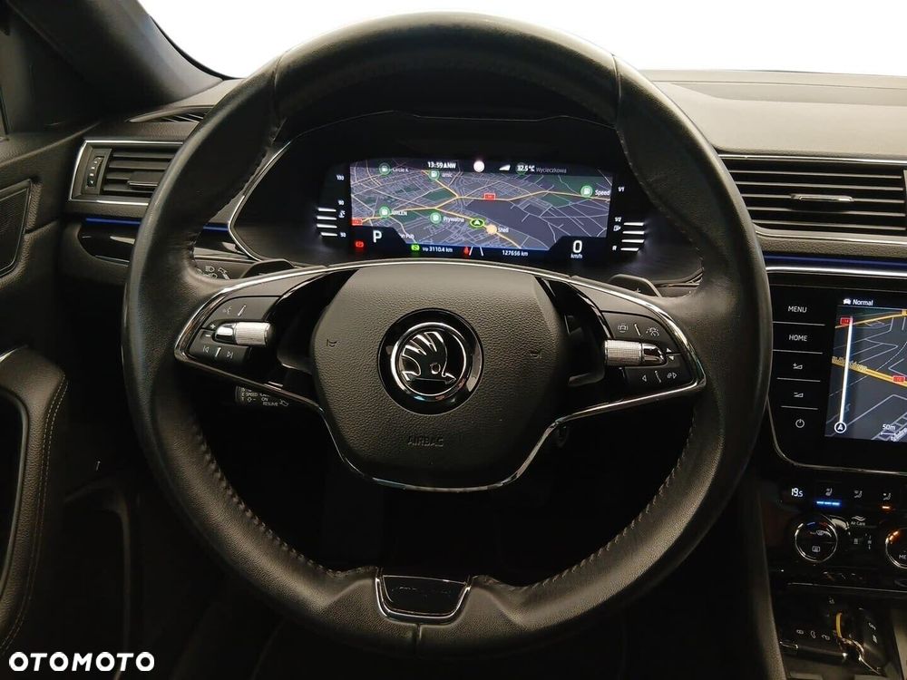 Skoda Superb 2.0 TDI SCR L&K DSG - 32