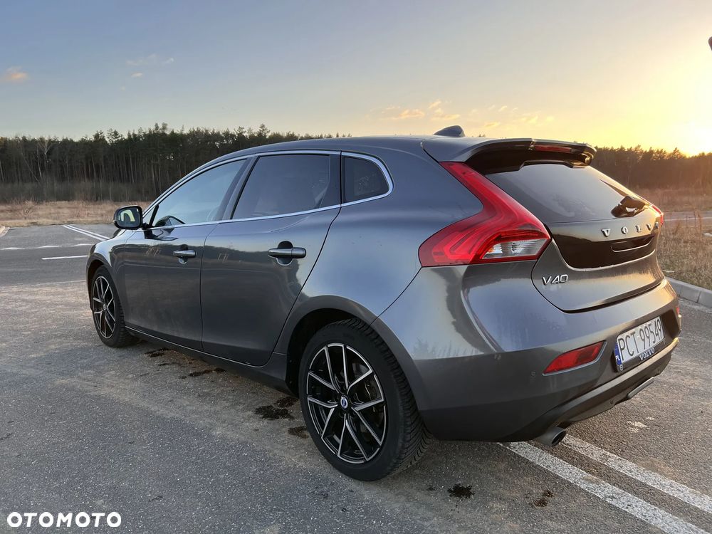 Volvo V40 D3 Geartronic - 4