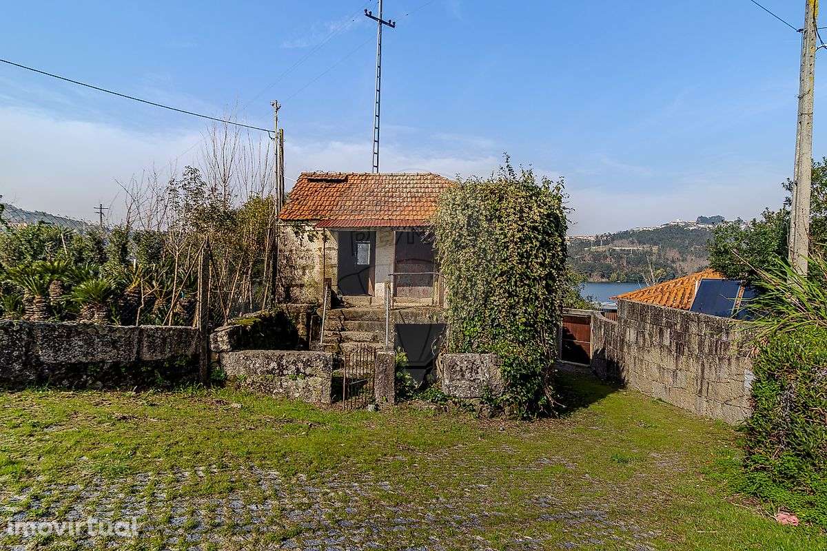 Moradia T3 para venda - Grande imagem: 2/19