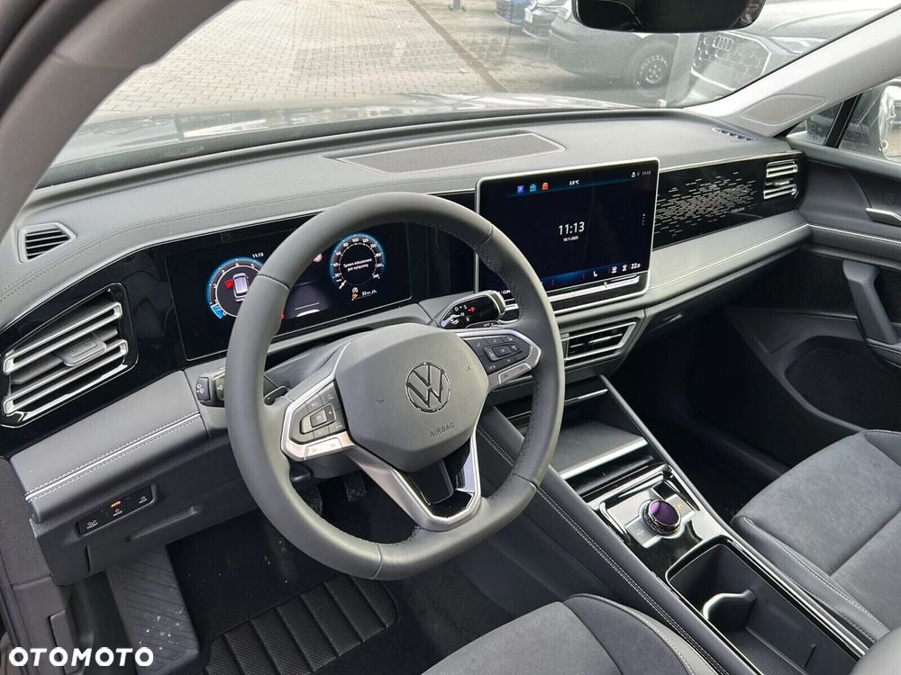 Volkswagen Tiguan - 5