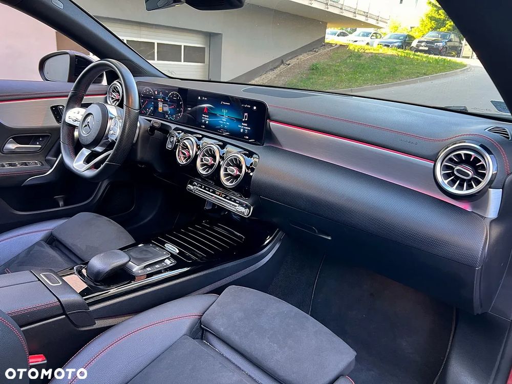Mercedes-Benz CLA 200 AMG Line 7G-DCT - 9