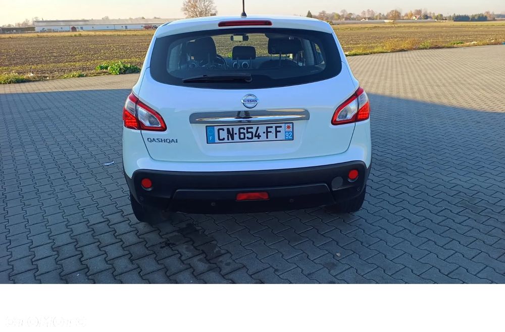 Nissan Qashqai 2.0 4 x 4 tekna - 12