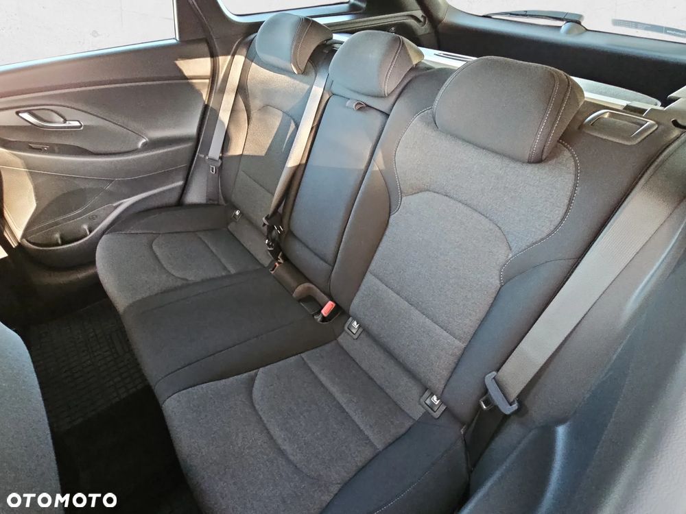 Hyundai i30 1.5 T-GDI 48V Smart - 19