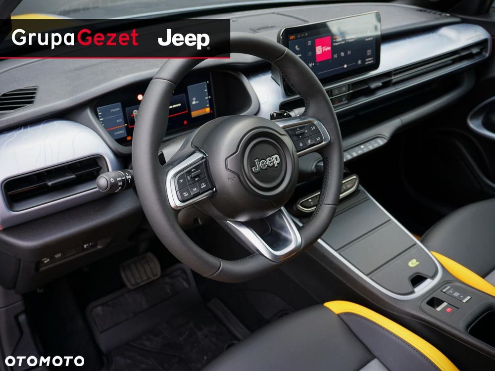 Jeep Avenger - 13