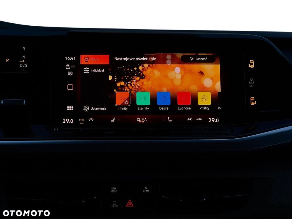 Volkswagen Multivan 2.0 TDI L2 Style DSG - 40