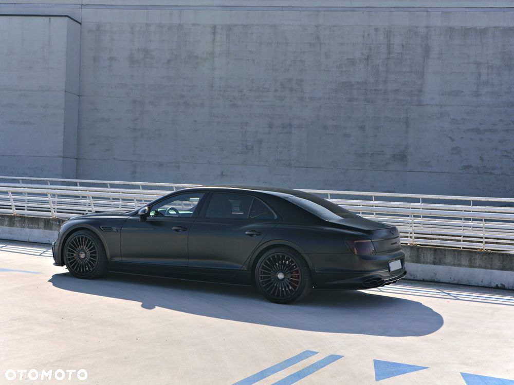 Bentley Flying Spur - 37