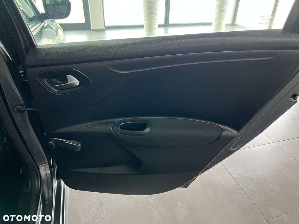 Citroën C-Elysée - 25