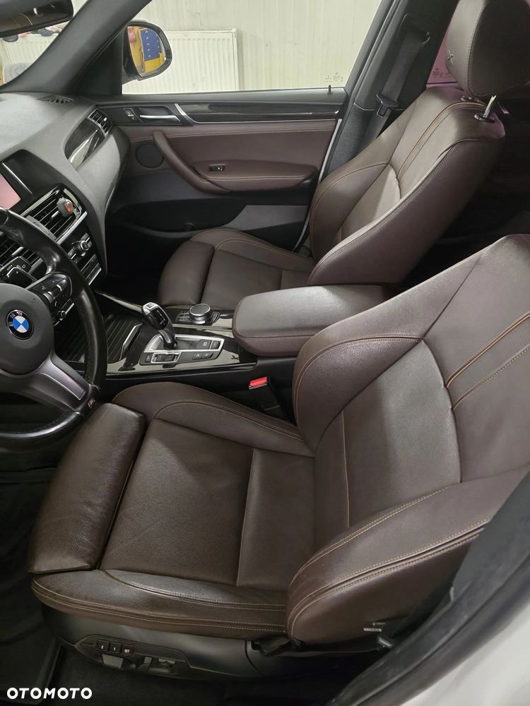 BMW X3 xDrive20d - 11