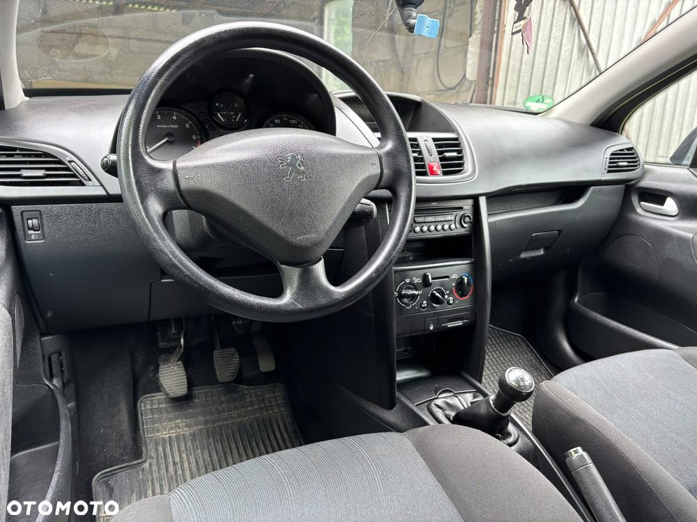 Peugeot 207 1.4 Presence - 15