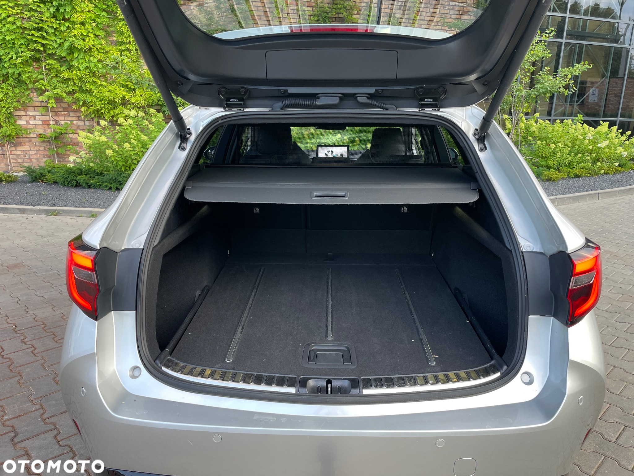 Toyota Corolla - 8