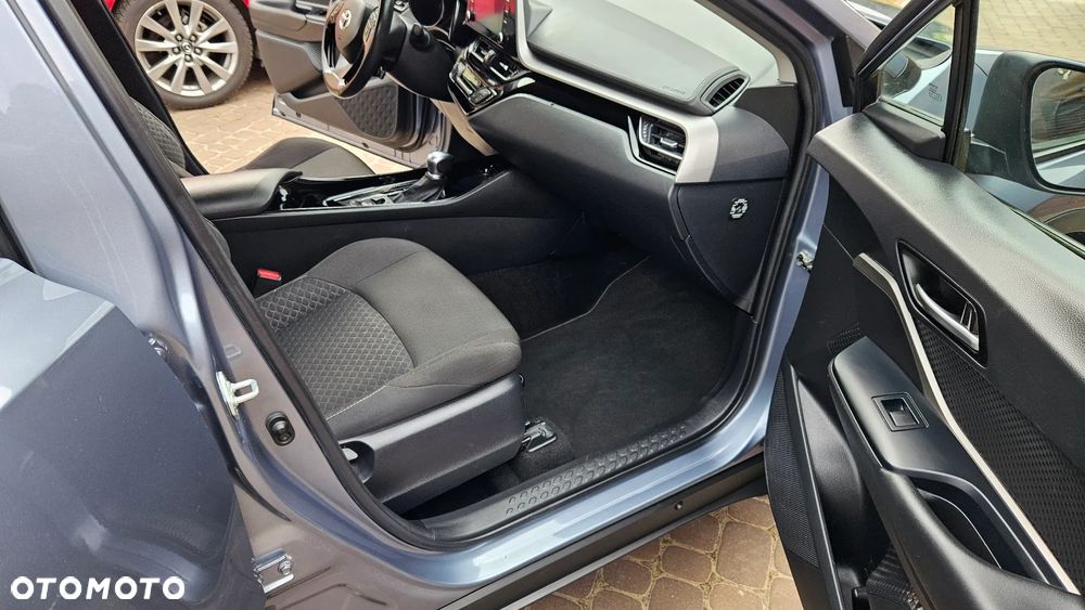 Toyota C-HR - 27