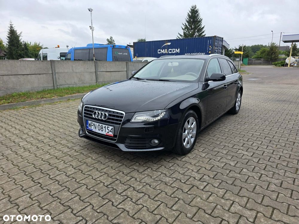 Audi A4 Avant - 1