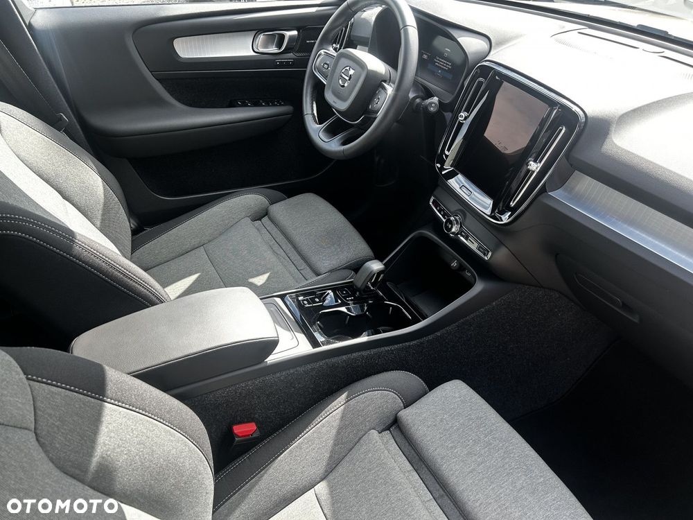 Volvo XC 40 - 12