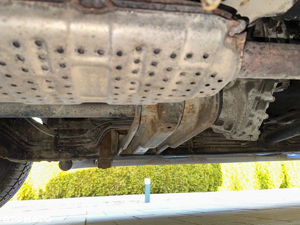 Suzuki Grand Vitara - 28