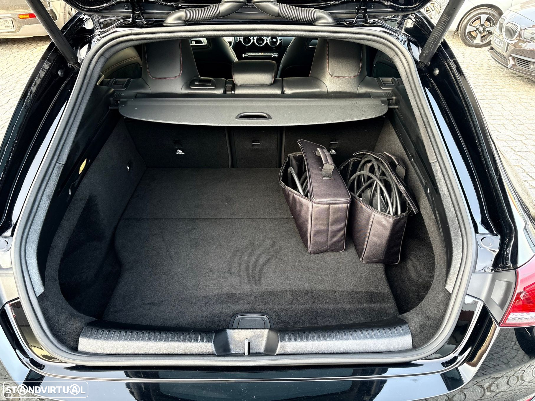 Mercedes-Benz CLA 250 e Shooting Brake AMG Line - 59