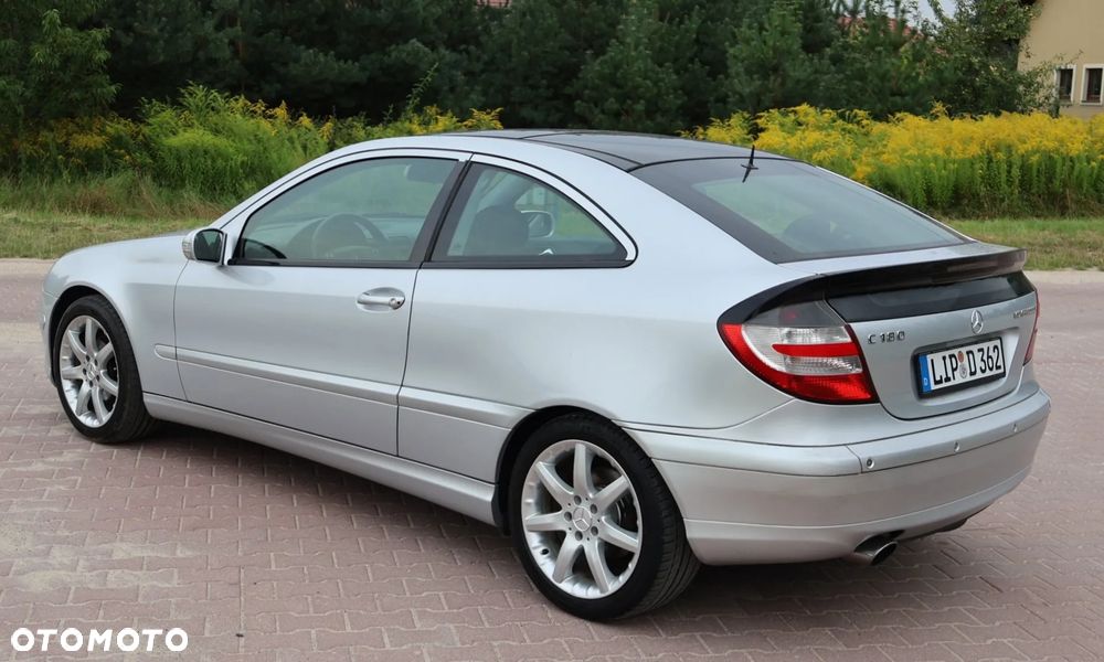 Mercedes-Benz Klasa C 180 Kompressor Automatik - 5
