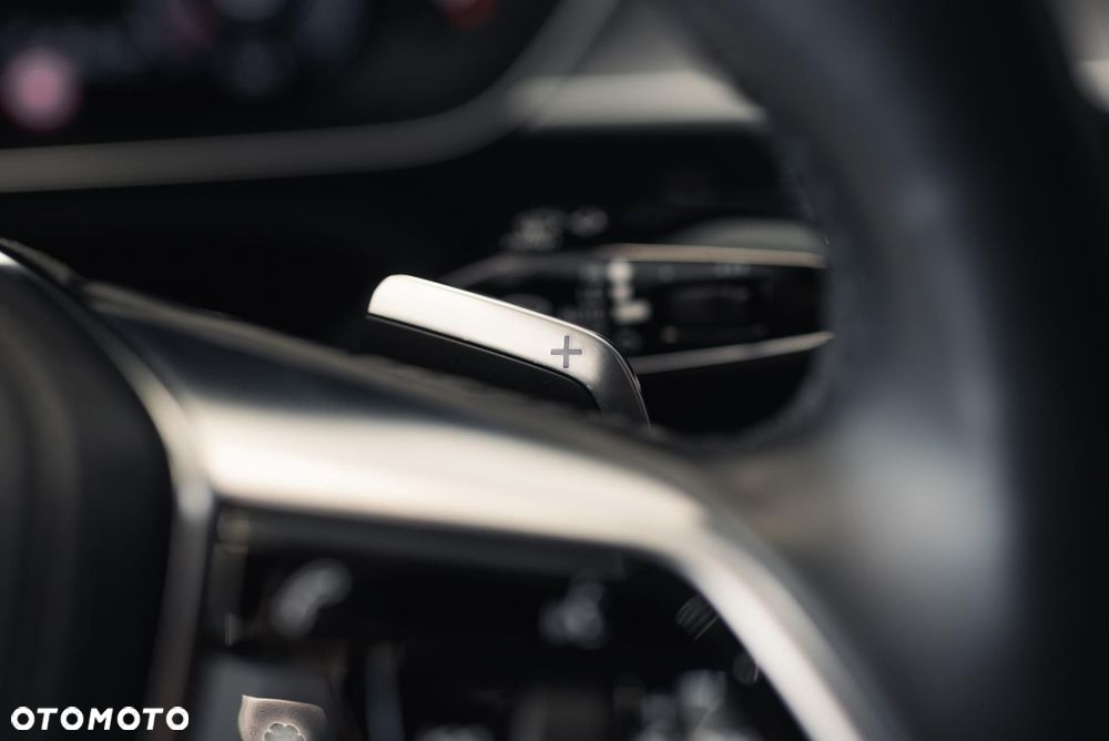 Audi A8 55 TFSI mHEV Quattro Tiptr - 29