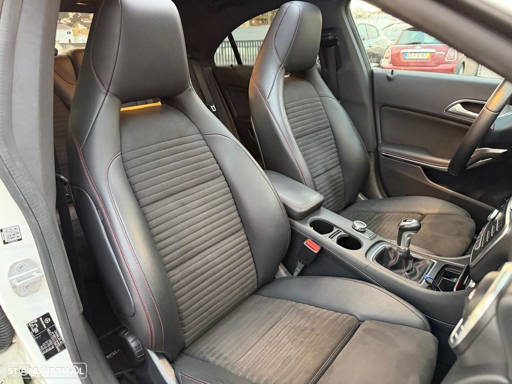 Mercedes-Benz CLA 180 d AMG Line - 17
