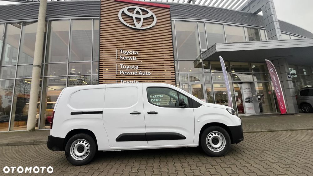 Toyota Proace City - 10