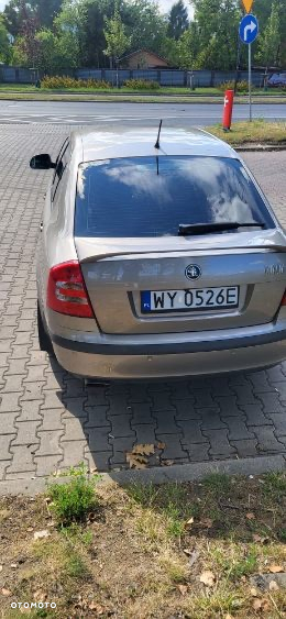 Skoda Octavia 1.6 Elegance EU5 - 4
