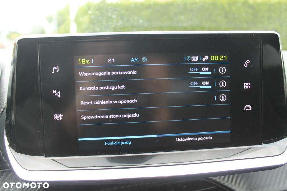 Peugeot 208 Elektromotor 136 E-Style - 24