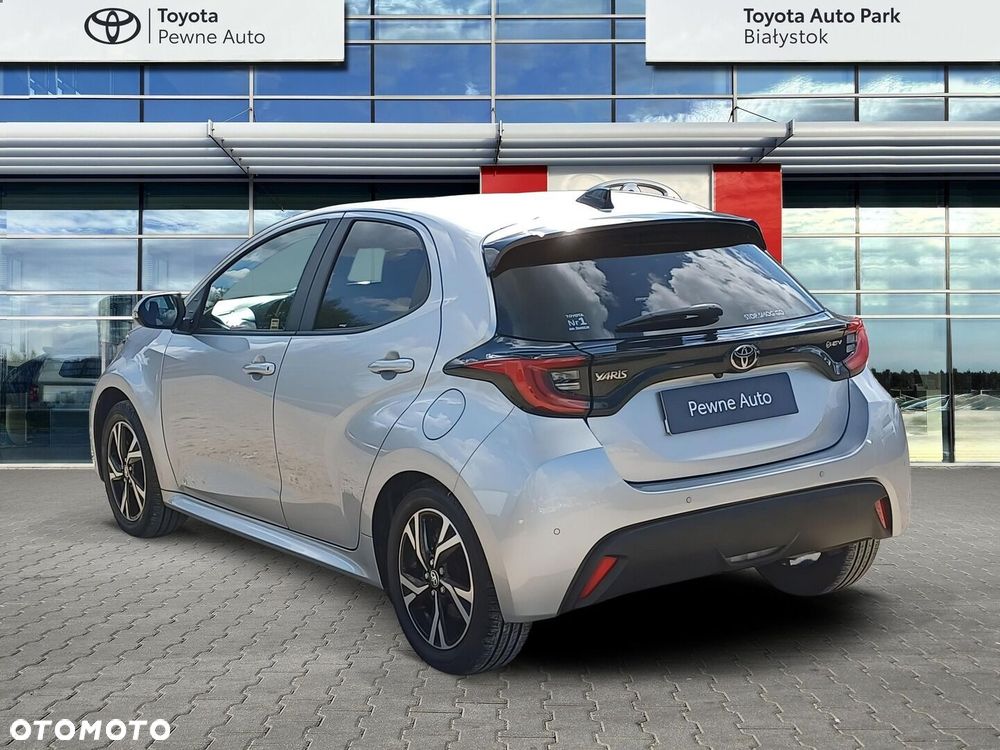 Toyota Yaris Hybrid 1.5 Style - 3
