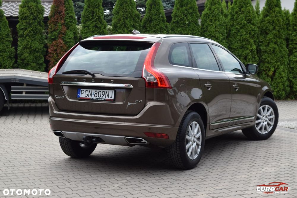 Volvo XC 60 D4 Geartronic Summum - 36