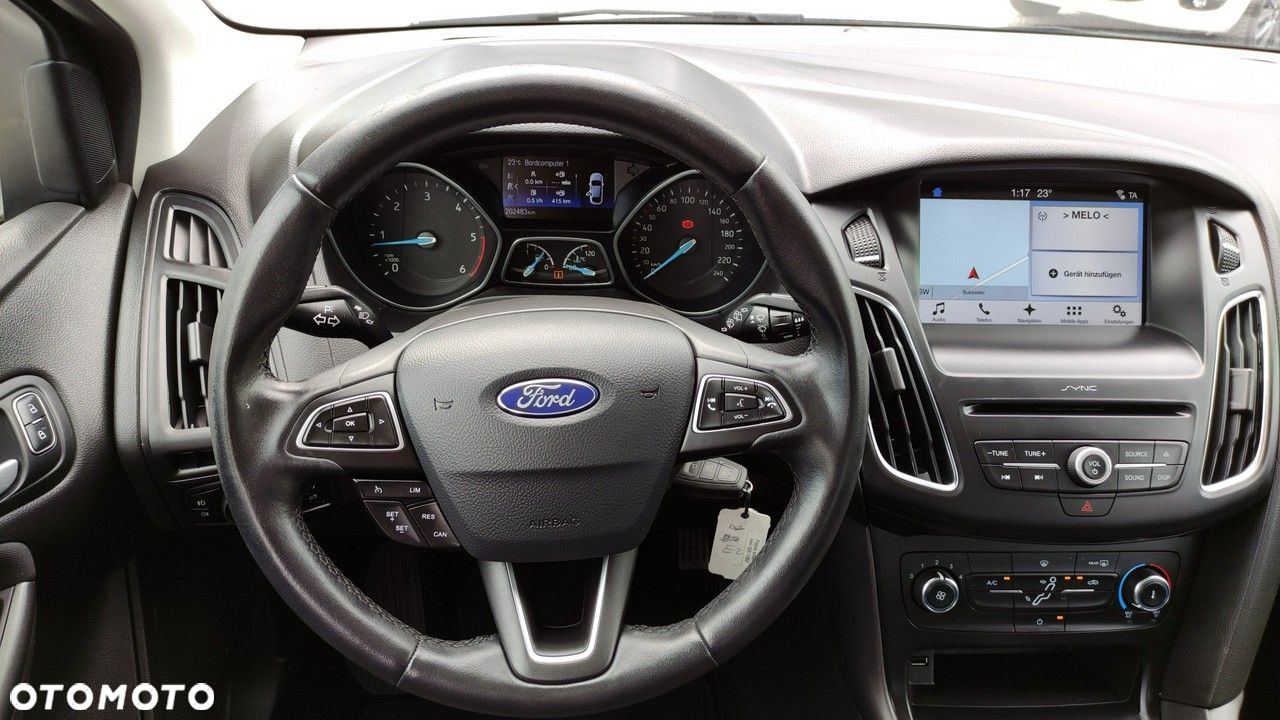 Ford Focus - 26