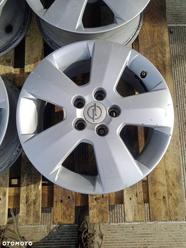 FELGI ALUMINIOWE R16 GM OPEL VECTRA C 2.0 - 4