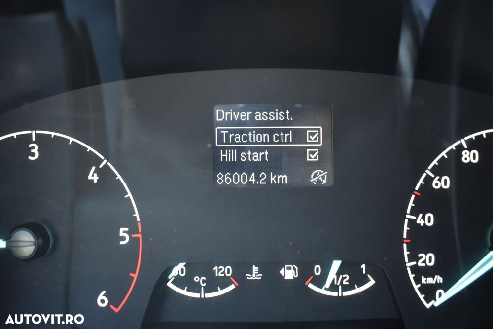 Ford Transit Custom - 13