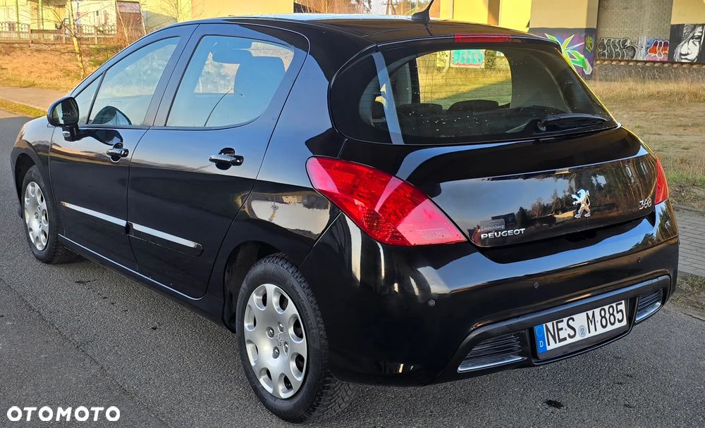 Peugeot 308 1.6 HDi Premium Plus - 6