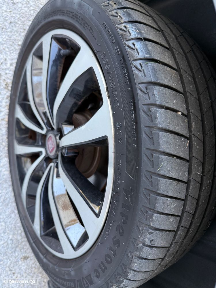 Fiat Tipo Station Wagon 1.6 M-Jet Lounge Tech J17 - 17