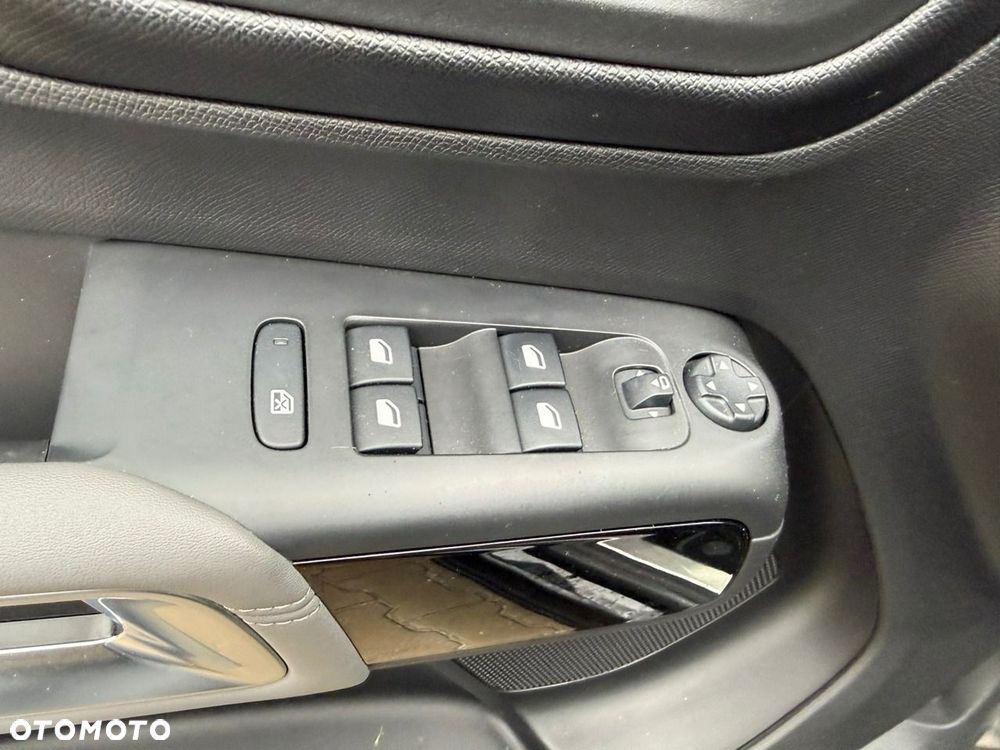 Citroën C5 Aircross 1.6 PHEV Shine EAT8 - 29