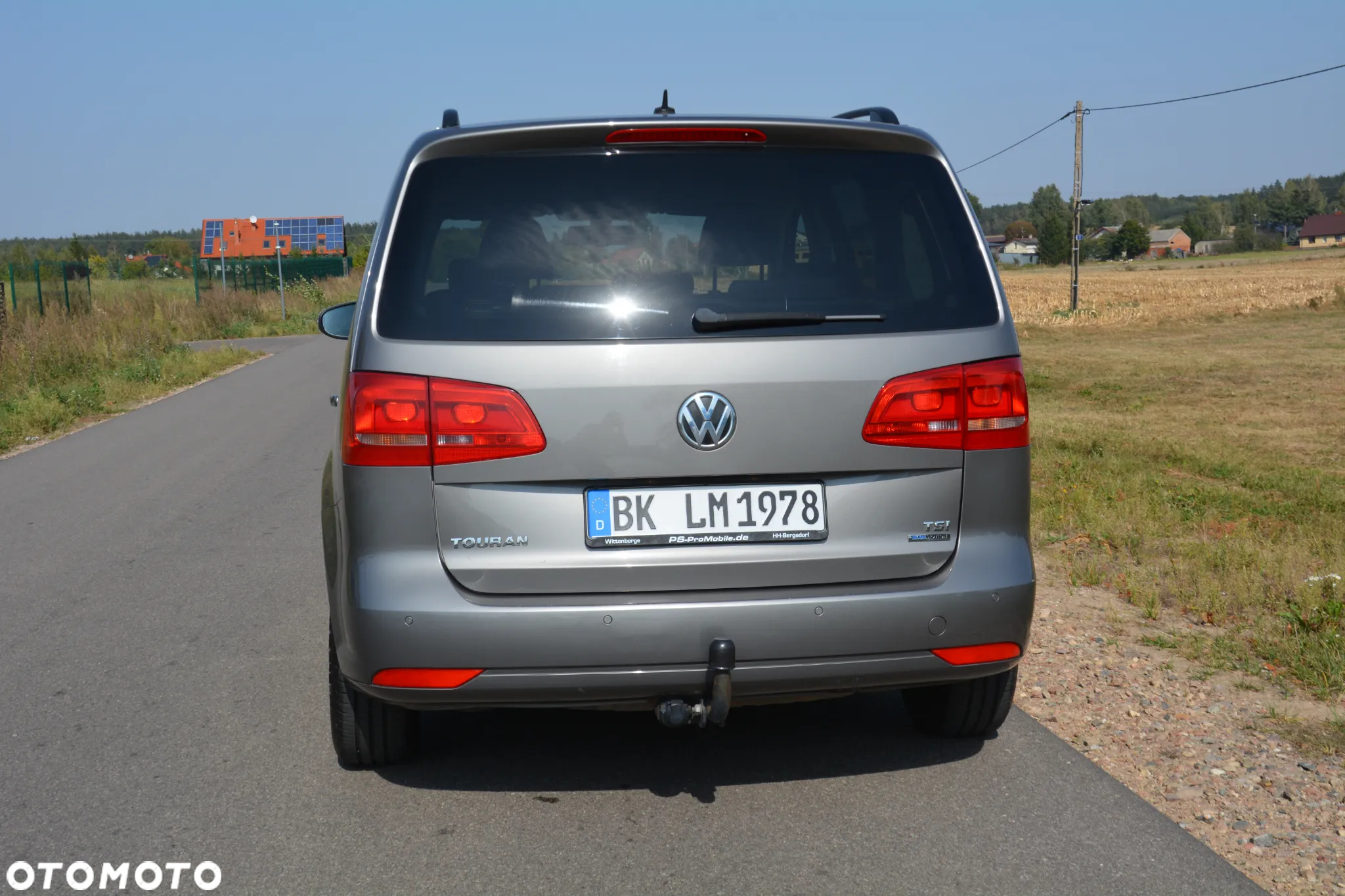Volkswagen Touran - 4