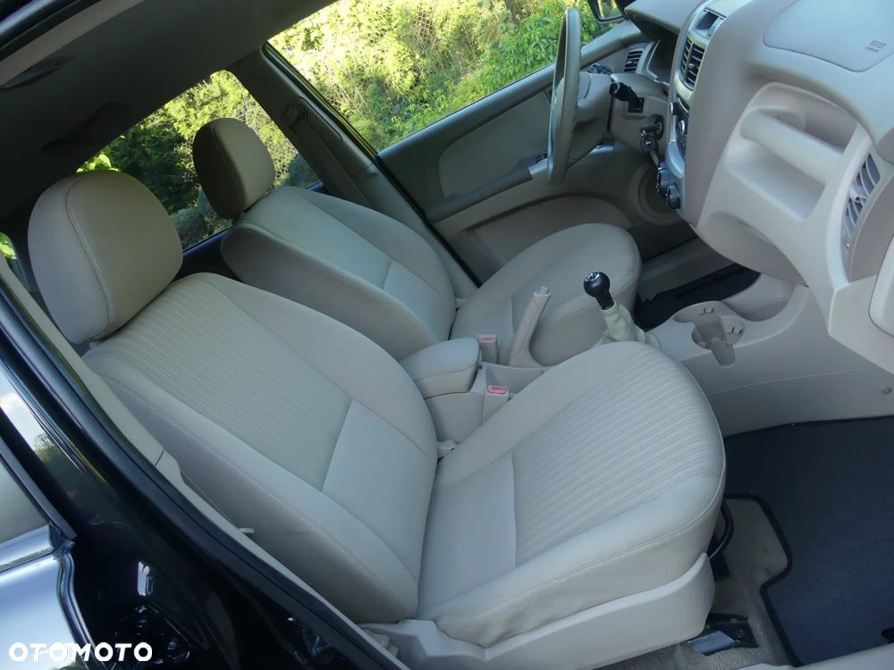 Kia Sportage 2.0 Expedition - 27